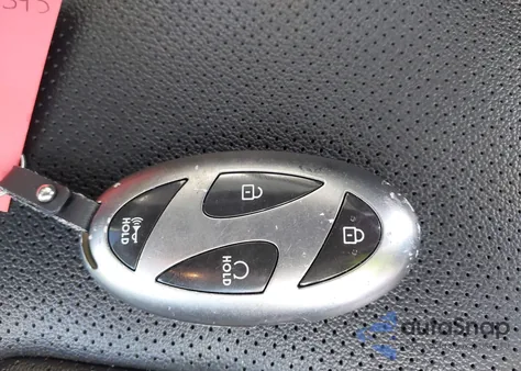 2024 Hyundai Elantra Limited from USA, damaged, VIN KMHLP4DG4RU653682